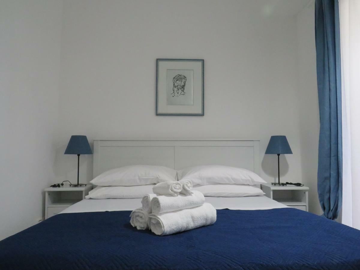 Casa Vacanza Afe A Pochi Passi Dal Mare Mattinata Εξωτερικό φωτογραφία